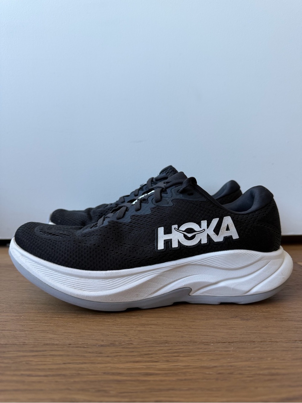 Hoka Rincon 4 Size 9 Womens 9B Running Shoes